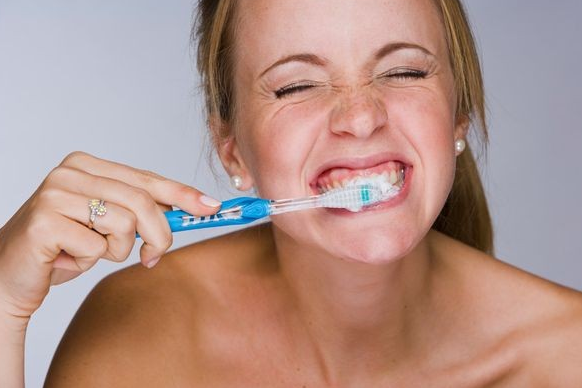 Chăm sóc răng miệng