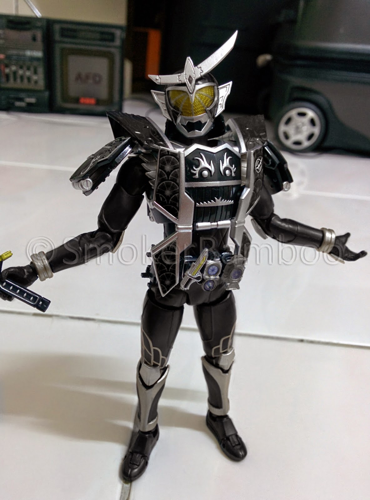 Kamen Rider Yami Gaim Black Jimber Lemon Arms!