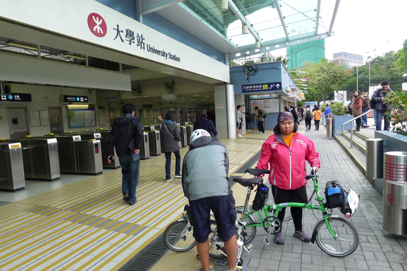 Riding a folding bike around Manila Mini Bike Tour of Hong Kong 3 (Sha