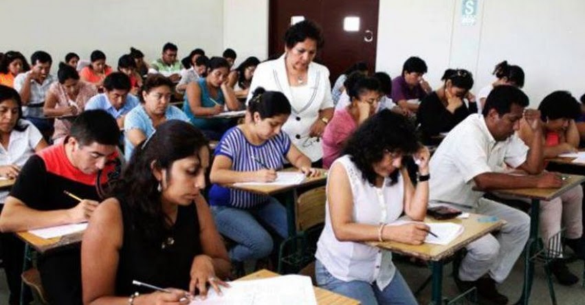 De 123 mil profesores, más de 25 mil lograron ascenso en concurso nacional del MINEDU De 123 mil profesores, más de 25 mil lograron ascenso en concurso nacional del MINEDU