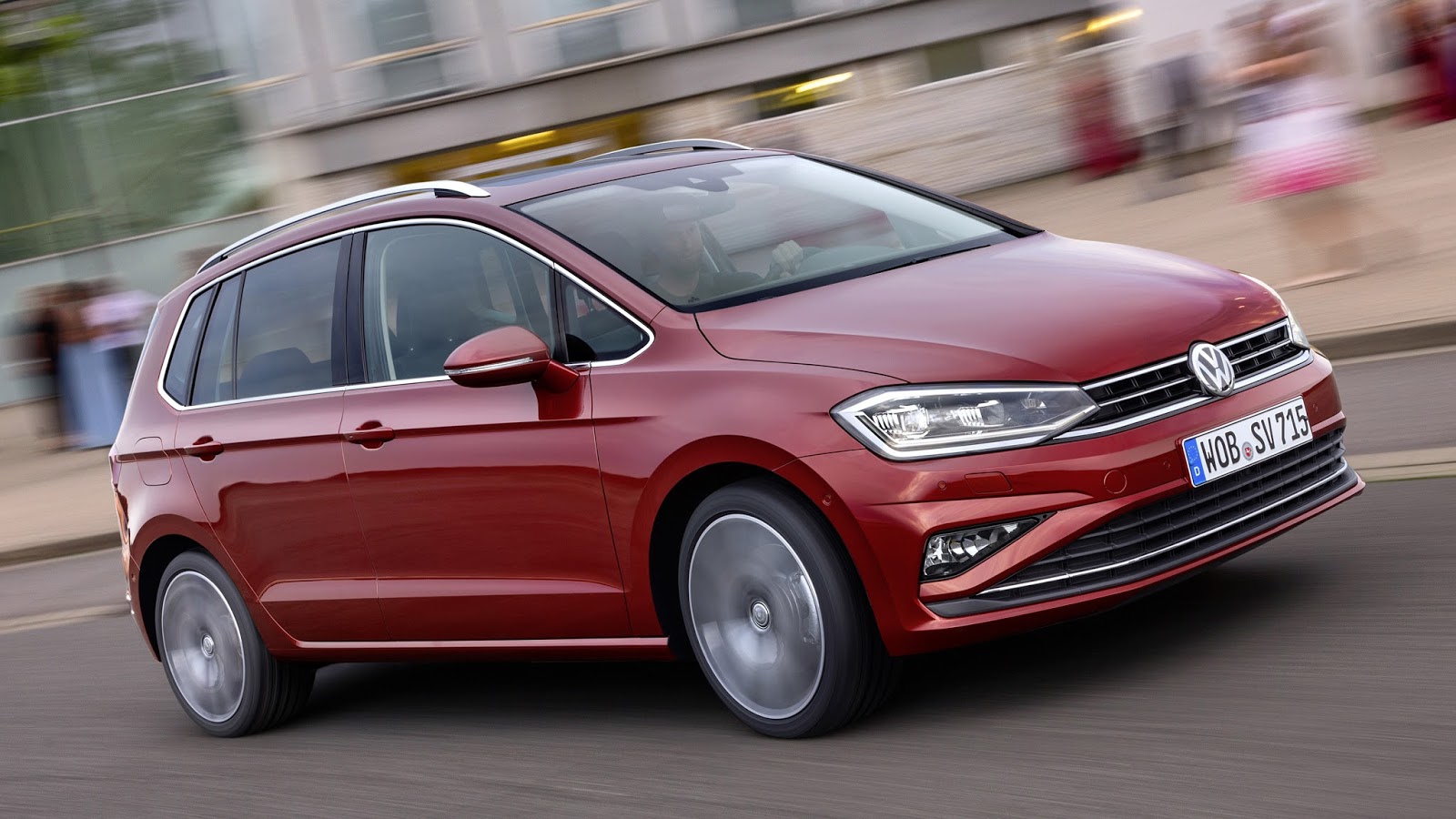 Ligeras mejoras Volkswagen presenta al renovado Golf
