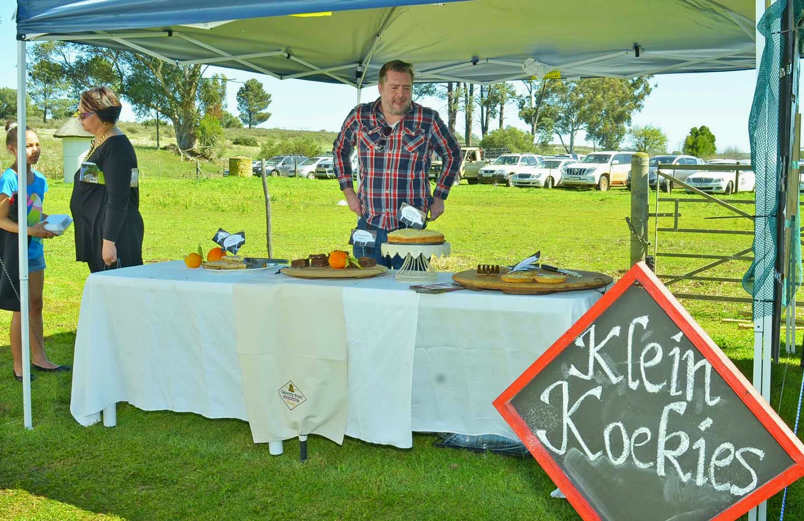 . Country market at Groote Post, Darling