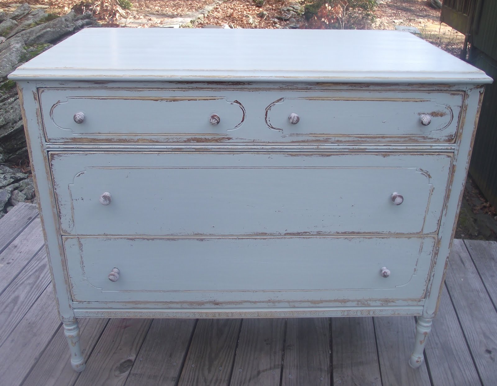 Serendipity Chic Design Shabby chic cottage dresser