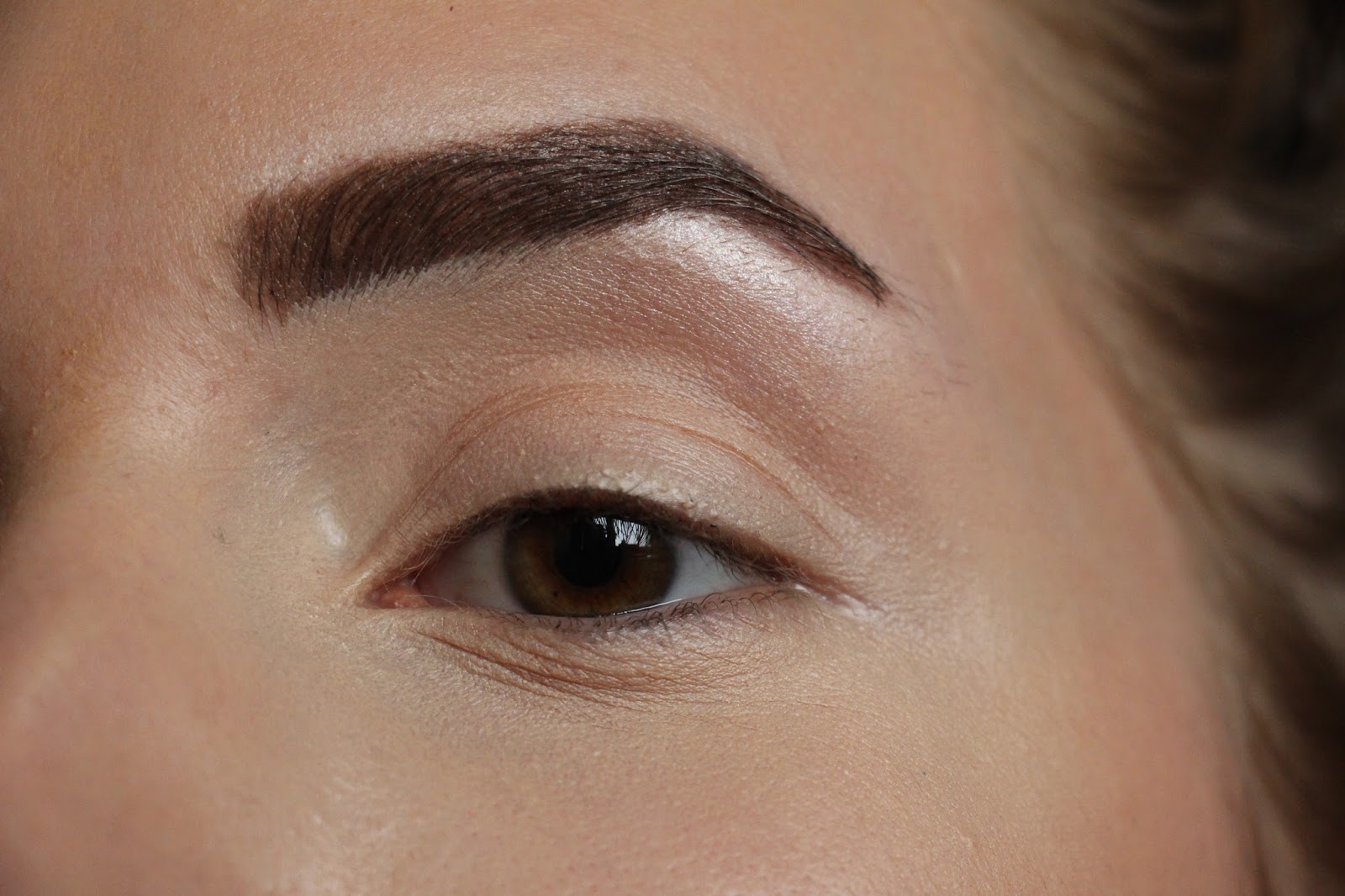 Markante Augenbrauen Bekommen Und Oder Schminken