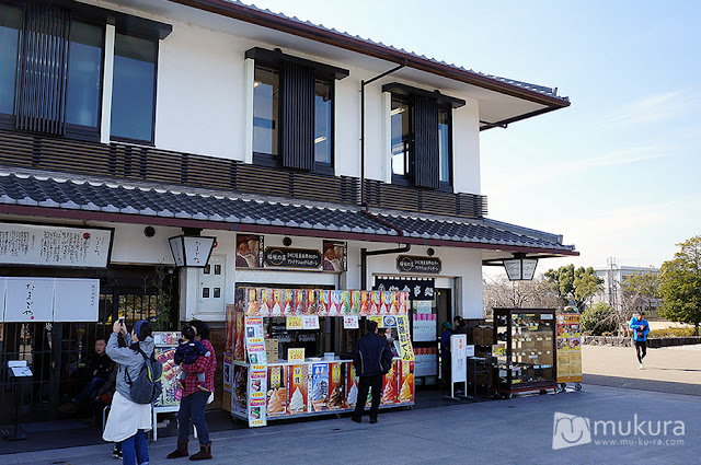 ร้านอาหาร ฮิเมจิ (Himeji Castle) 