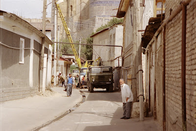 Ouzbékistan, Samarcande, rue Chorraha, © L. Gigout, 2001