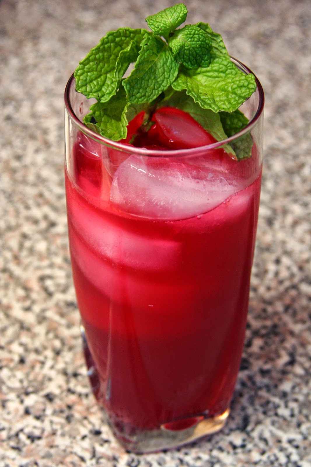Culturally Confused Bon Appétit Cranberry Rum Punch