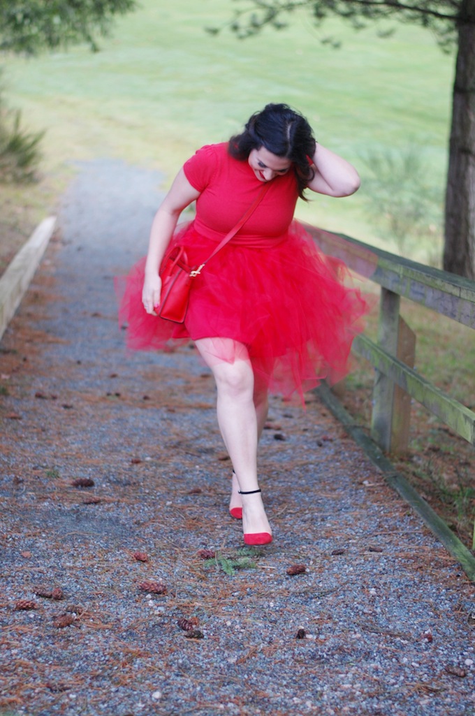 DIY red tulle no-sew skirt