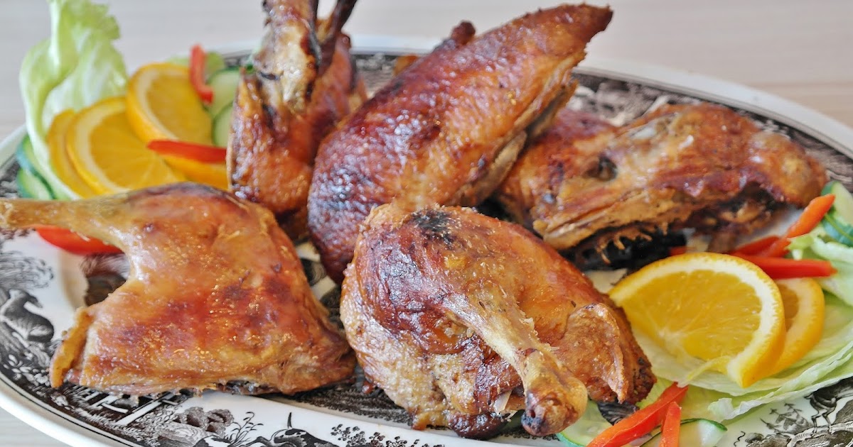 Cut up a whole chicken with a knife