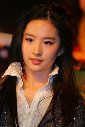 hollywood wallpedia: Crystal Liu