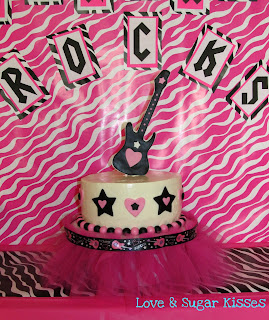 Tarta, pastel o torta para fiesta de Rock Star. 
