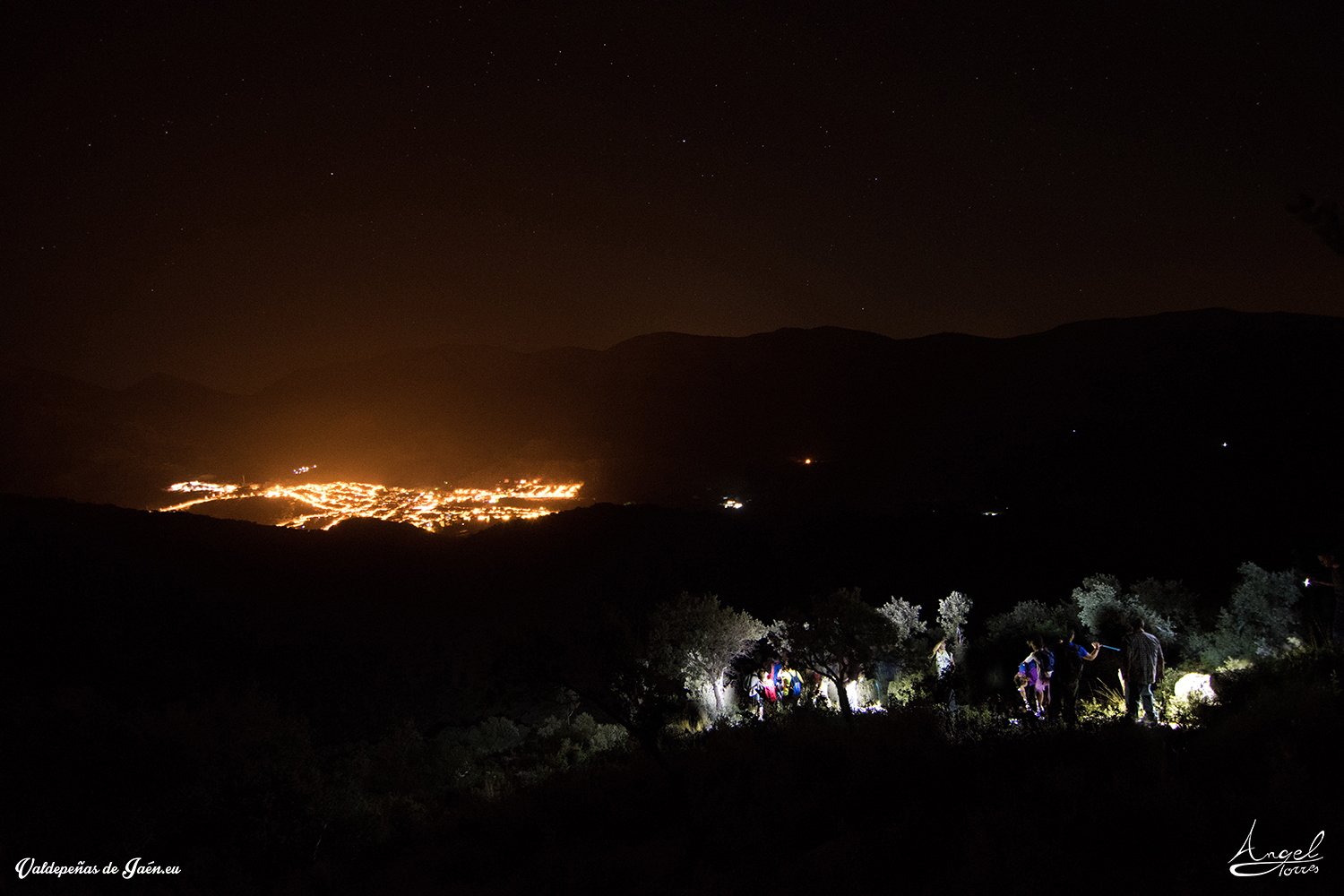 Senderismo Nocturno en Valdepeñas de Jaén Senderismo Nocturno en Valdepeñas de Jaén