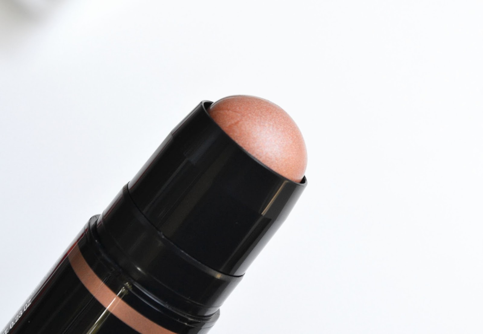 MAKEUP Diorblush Light and Contour Sculpting Stick Duo Review with