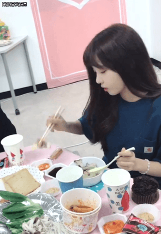 남자가 여자한테 밥 사주고 싶을 때