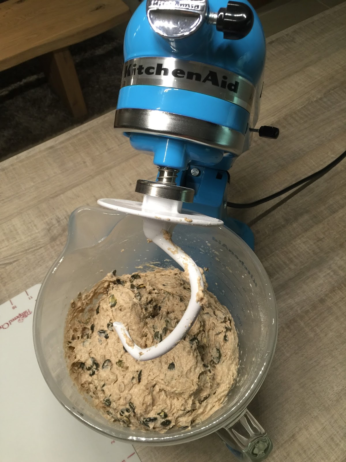 Martina Ziehl mit Pampered Chef: Vollkornbrot á la Lafer im ...