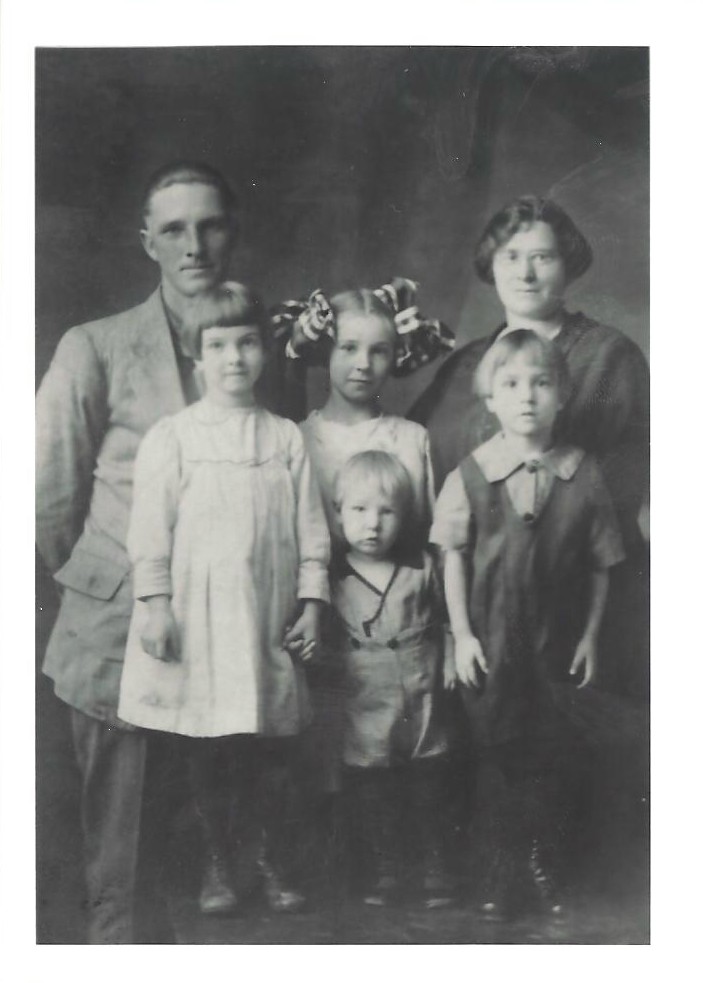 My Grandma�s Old Family Photos Bertha Mae Van Horn Davis