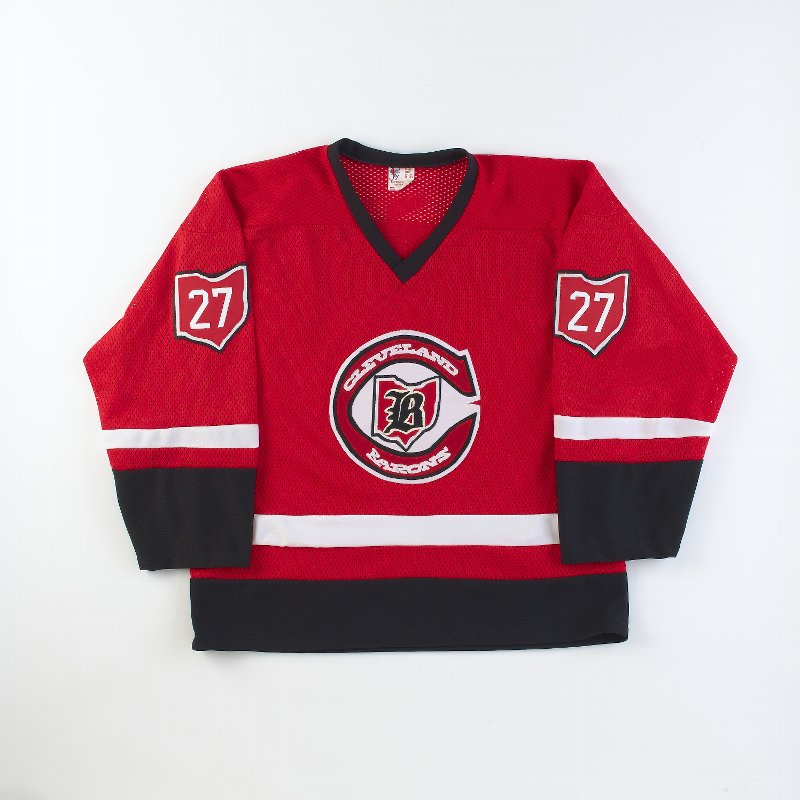  New ECHL sweaters borrow from Maple Leafs