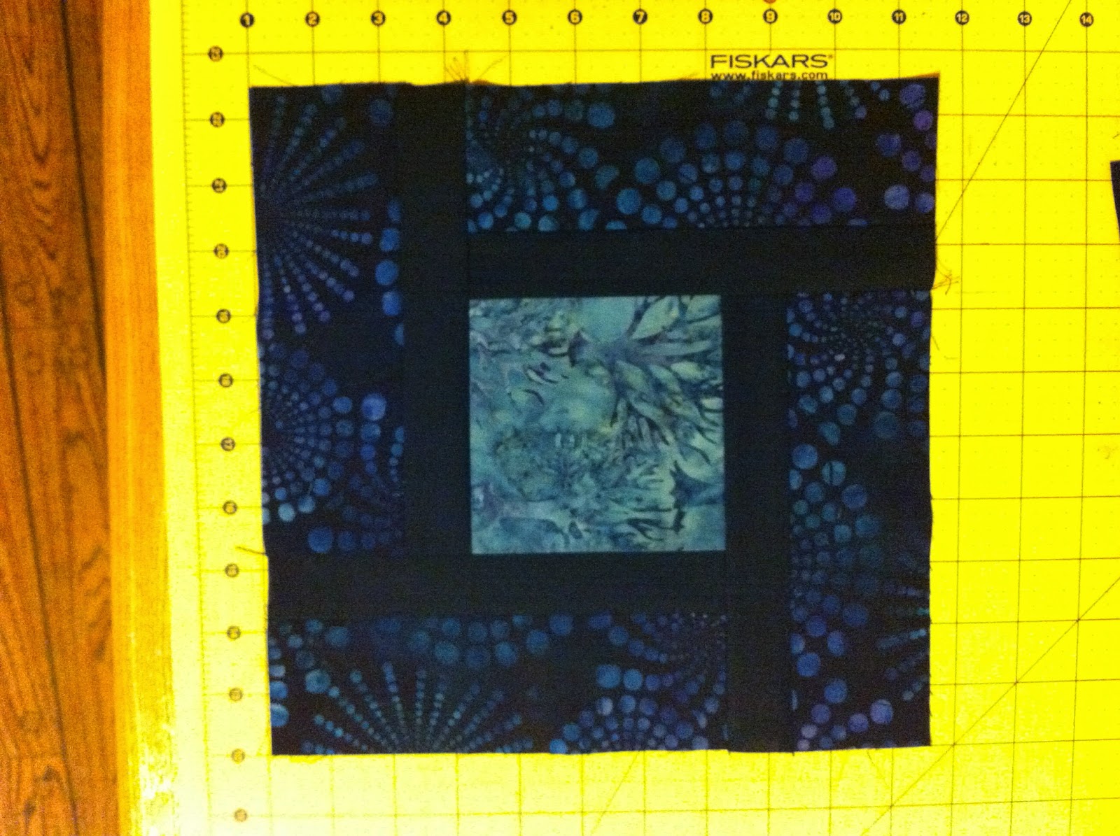 Sew Preeti Quilts Paul's Quilt Week One (Happy Interruption)