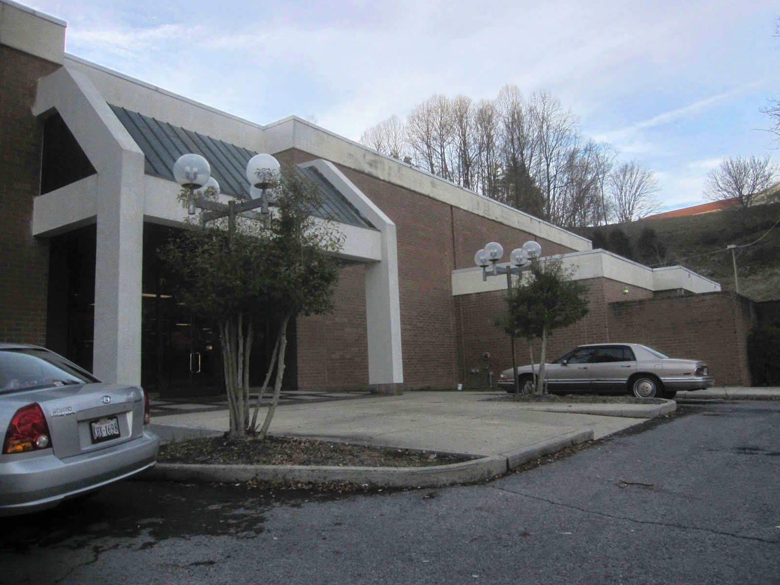 Sky City Retail History Claypool Hill Mall Cedar Bluff, VA