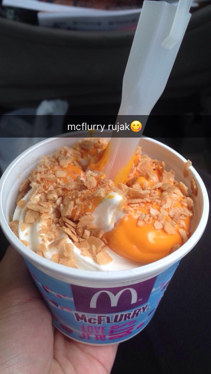 When Food Makes You Happy Mcflurry Rasa Rujak