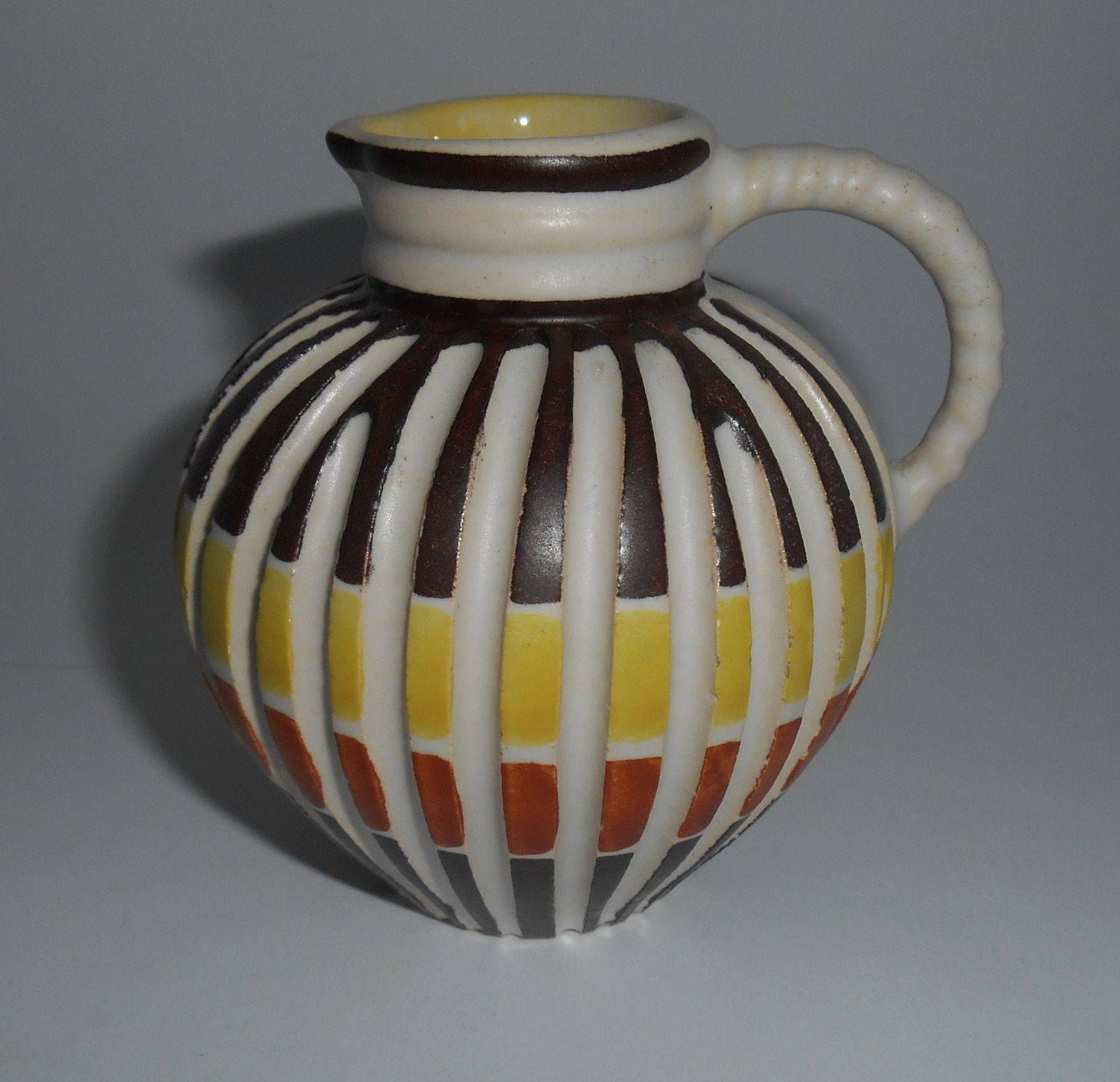 muzeeum RETRO WEST GERMAN POTTERY ILKRA EDEL KERAMIK VASE & PLATE c 1966