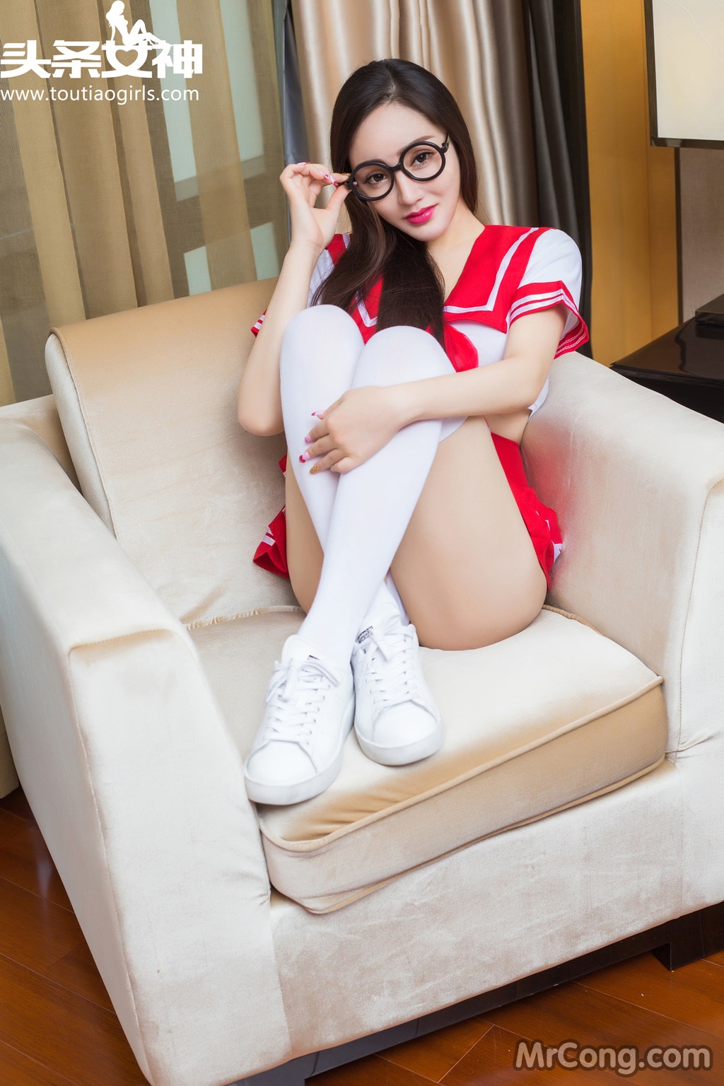 TouTiao 2016-10-19: Model Mai Ping Guo (麦 苹果) (26 photos) photo 1-6