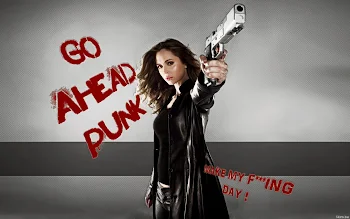 eliza dushku