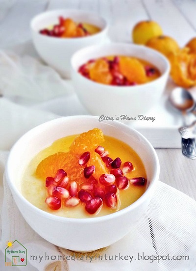 White Chocolate Panna Cotta with Orange Pomegranate Compote. | Çitra's Home Diary. #pannacottarecipe #whitechocolatedessert #orangecompote #pomegranate #orangerecipeidea #dessertidea