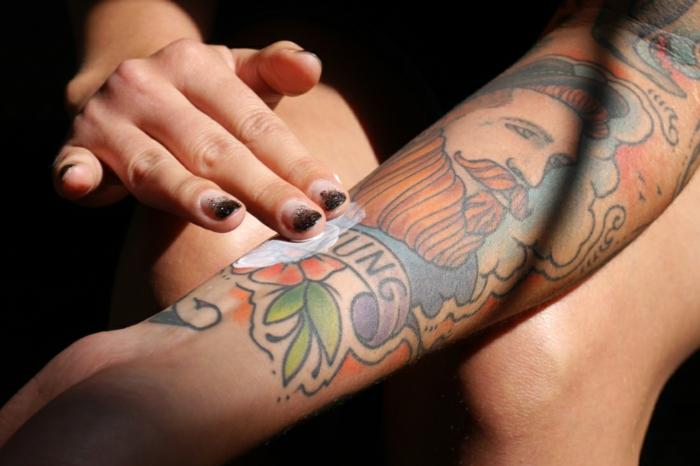tatuajes infectados se evita siguiendo las normas higiénicas