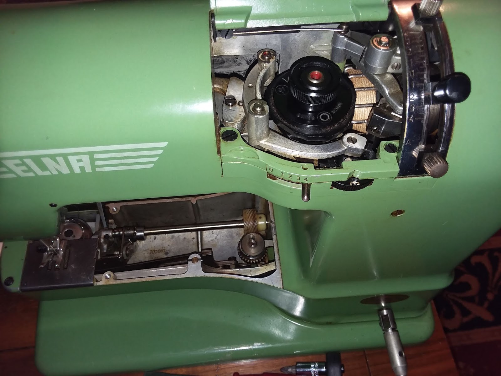 VINTAGE SEWING MACHINES ELNA SUPERMATIC SEWING MACHINES