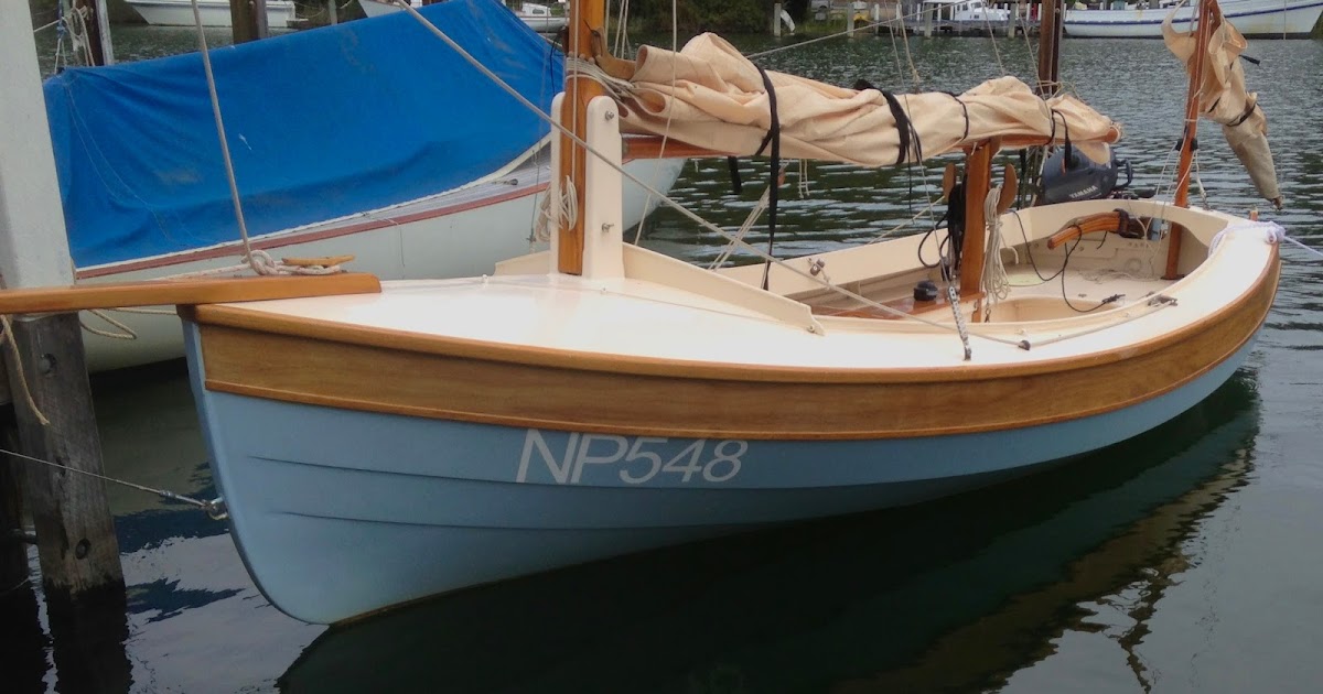 what was the middle thing? Welsford navigator 'Annie' build slideshow