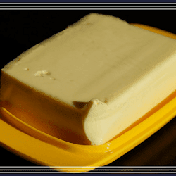 バターを長く保存するには冷凍が一番 バターの保存法と冷凍方法 はっさくカフェ