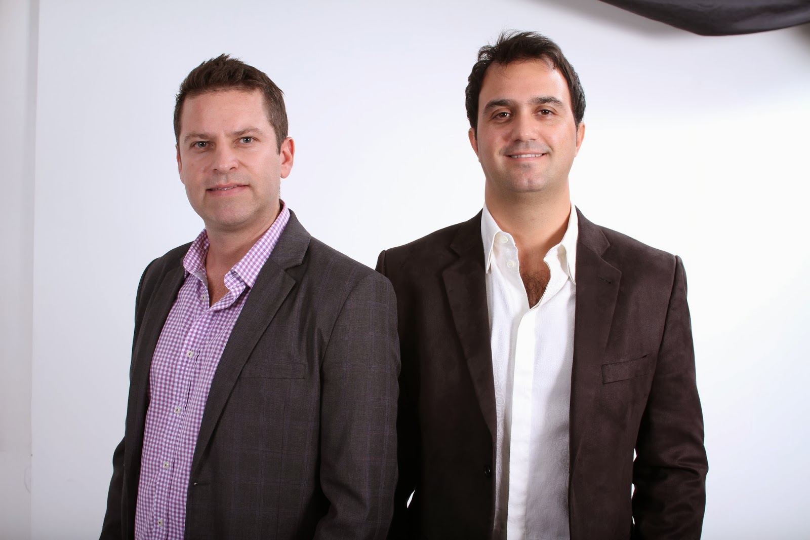 REVISTA ESTREIA Arquitetura Revista Kaza reconheceu os arquitetos Bruno Veras e Juliano Costa