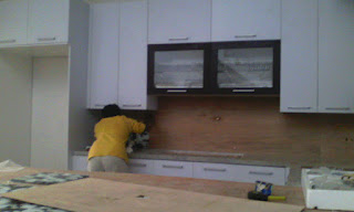 jual kitchen set murah surabaya sidoarjo gresik jasa pembuatan kitchen set murah dan meja kantor
