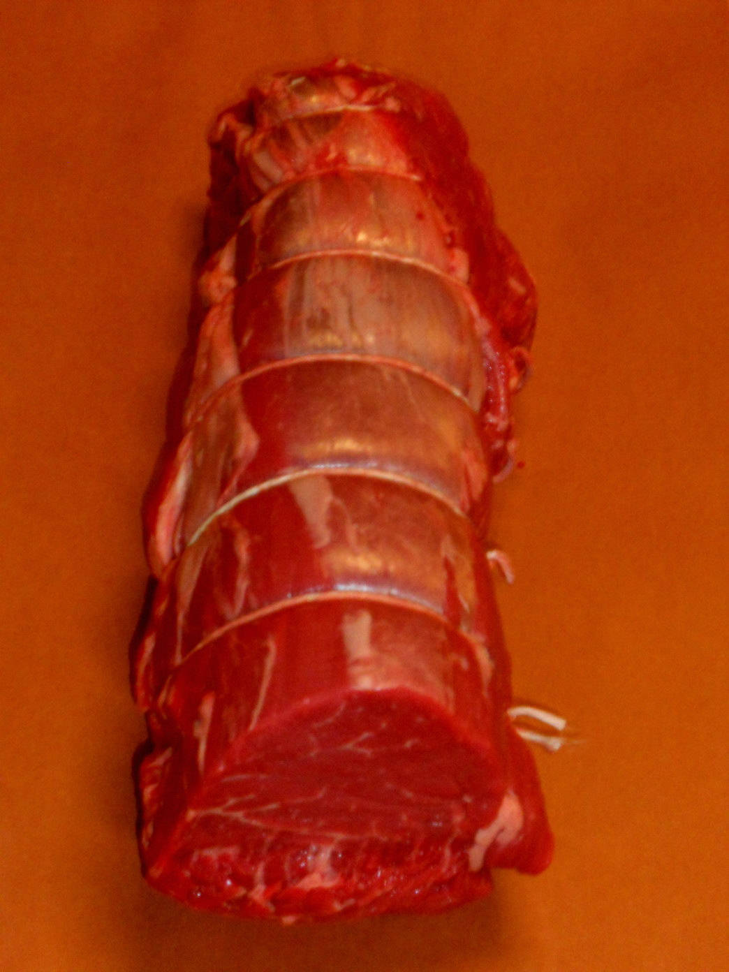 butcherblog.net: How to cook a whole beef tenderloin (Chateau Briand)
