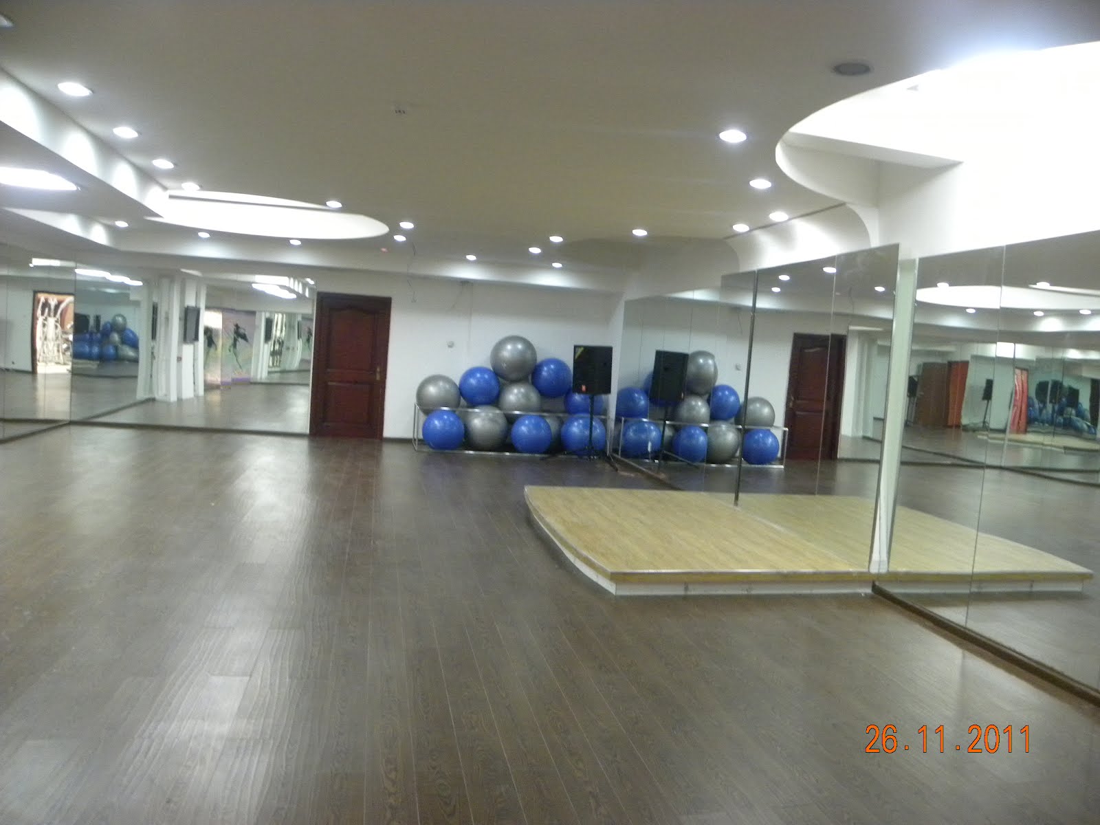 Golden Gym Fitness Club