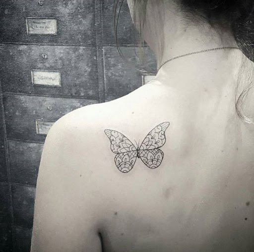 Este design delicado
