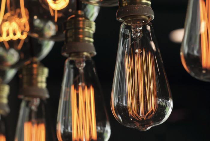 Illuminazione Vintage con Kadeled dettagli home decor