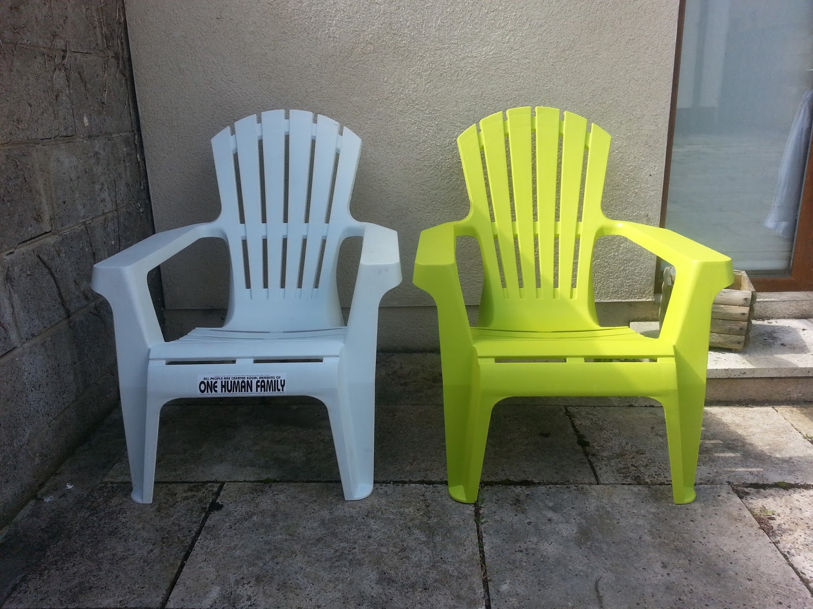 Dublinia Garden furniture for the Irish "summer" )