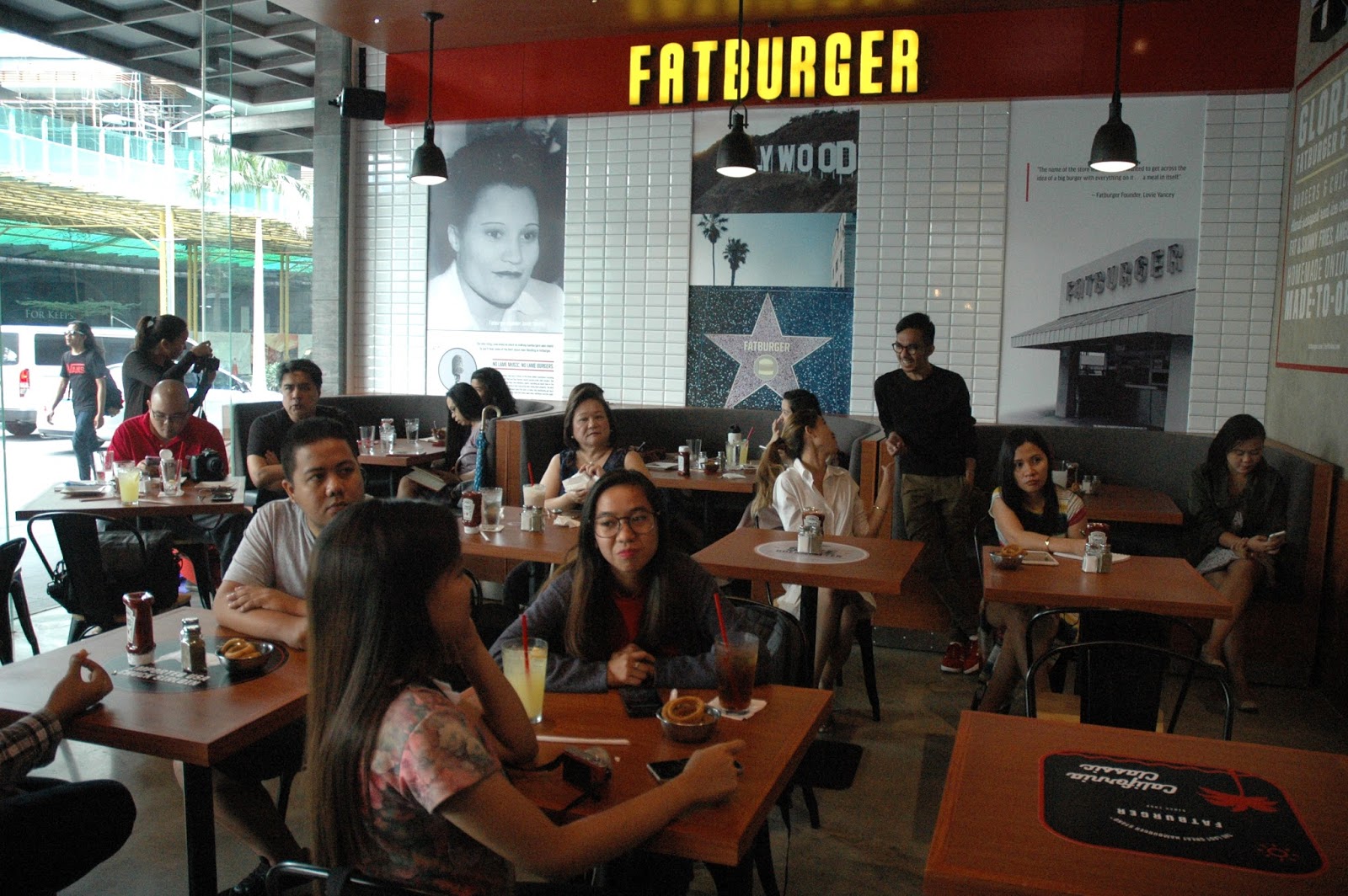 DUDE FOR FOOD Fatburger The Last Great Hamburger Stand Opens in Manila