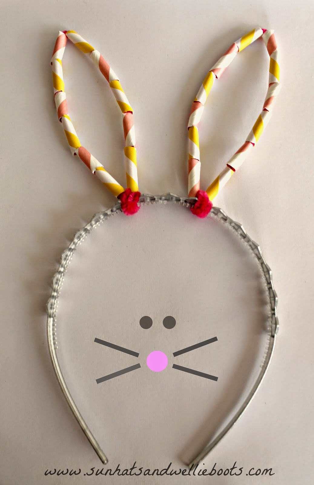 Sun Hats & Wellie Boots: DIY Easter Bunny Ears - with paper straws