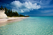 Hoy en día, los viajeros se sienten atraídos a Eleuthera por sus miles de . (eleuthera island bahamas gohoto)