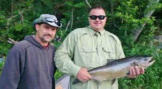Rogue-river-fishing