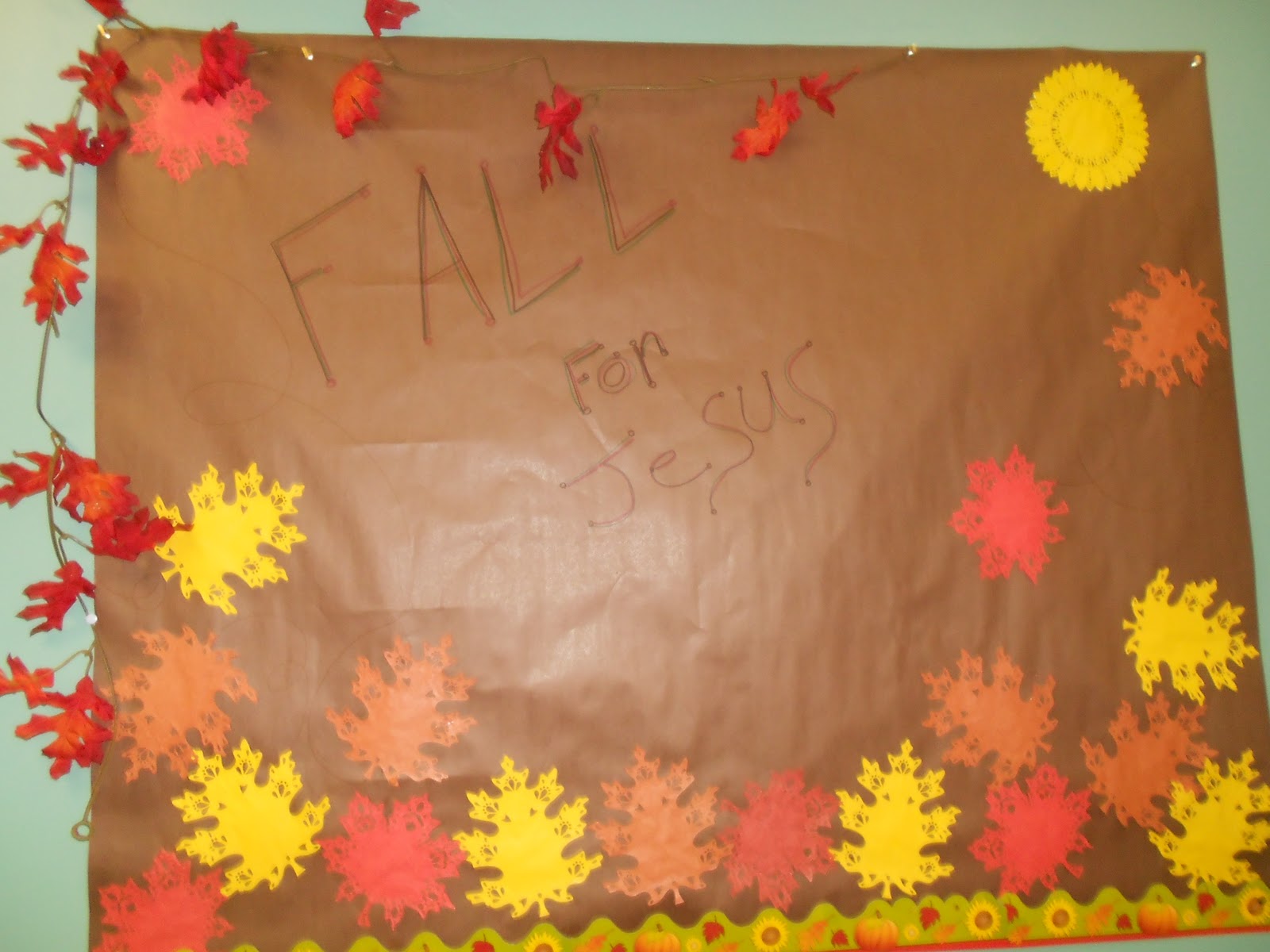Robin s Song Sunday School Bulletin Board Ideas Robin s Song Sunday School Bulletin Board Ideas