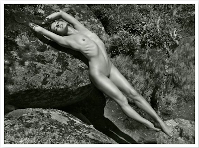 ainanas.com - calendario pirelli 2012