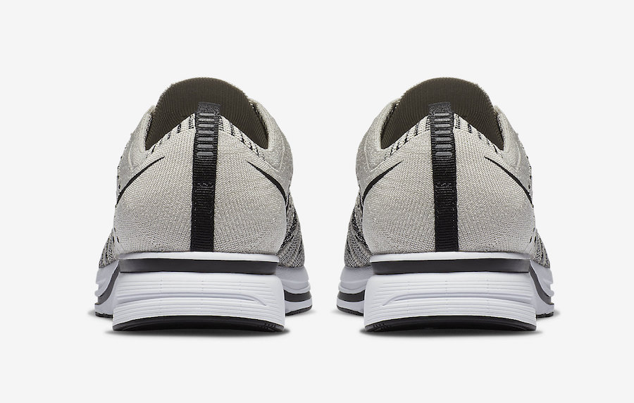 flyknit trainer pale grey