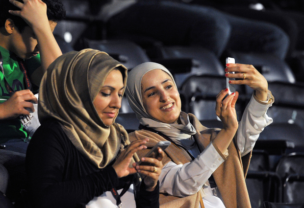 Mobily launches special Hajj, Umrah package