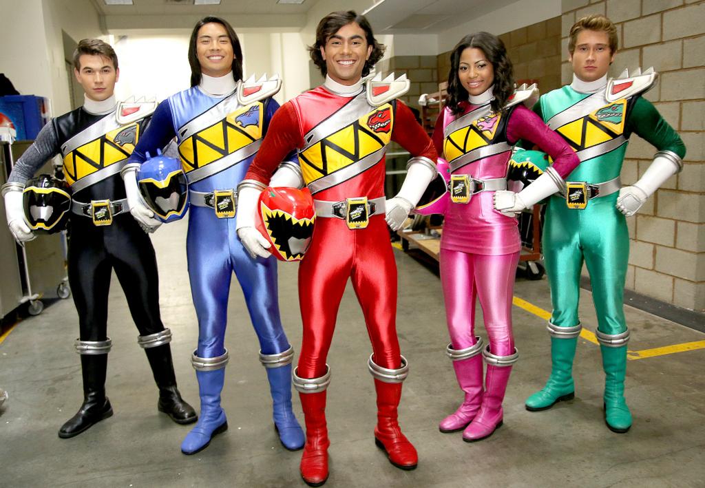 Cinehouse POWER RANGERS DINO CHARGE. (2015/2016) REVIEW BY SANDRA HARRIS. Cinehouse POWER RANGERS DINO CHARGE. (2015/2016) REVIEW BY SANDRA HARRIS.