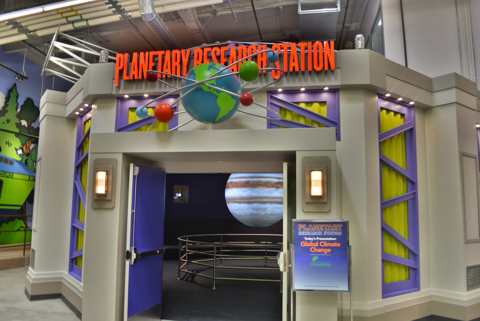 Sasaki Time Discovery Cube LA Media Preview Discovery Cube OC Brings Their Magic to Los Angeles!