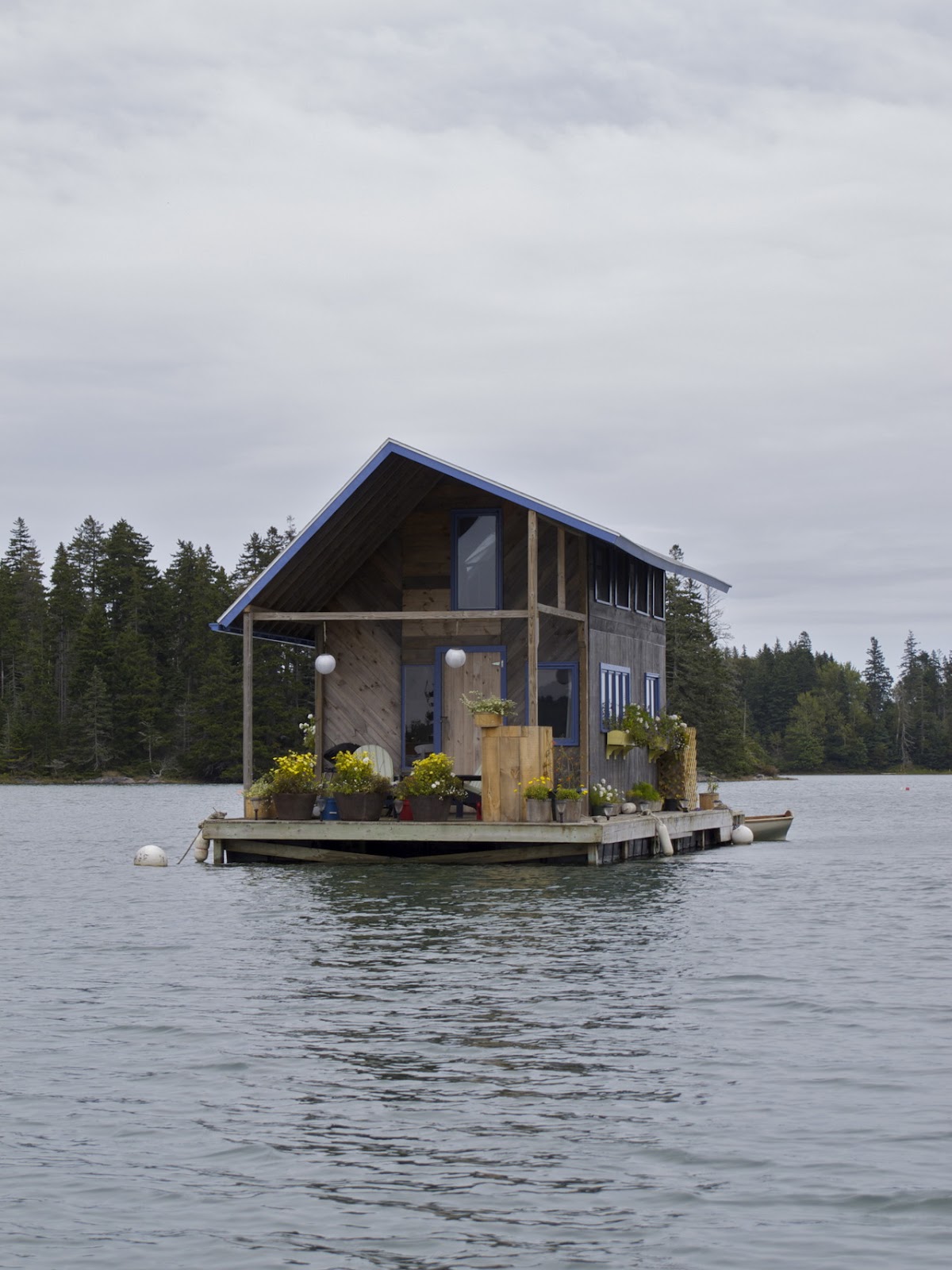 Honey I Shrunk The House: Floating house